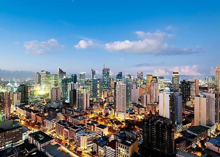 Hotel Tropical Oasis W/ View Of Bgc + 100mbps Wifi